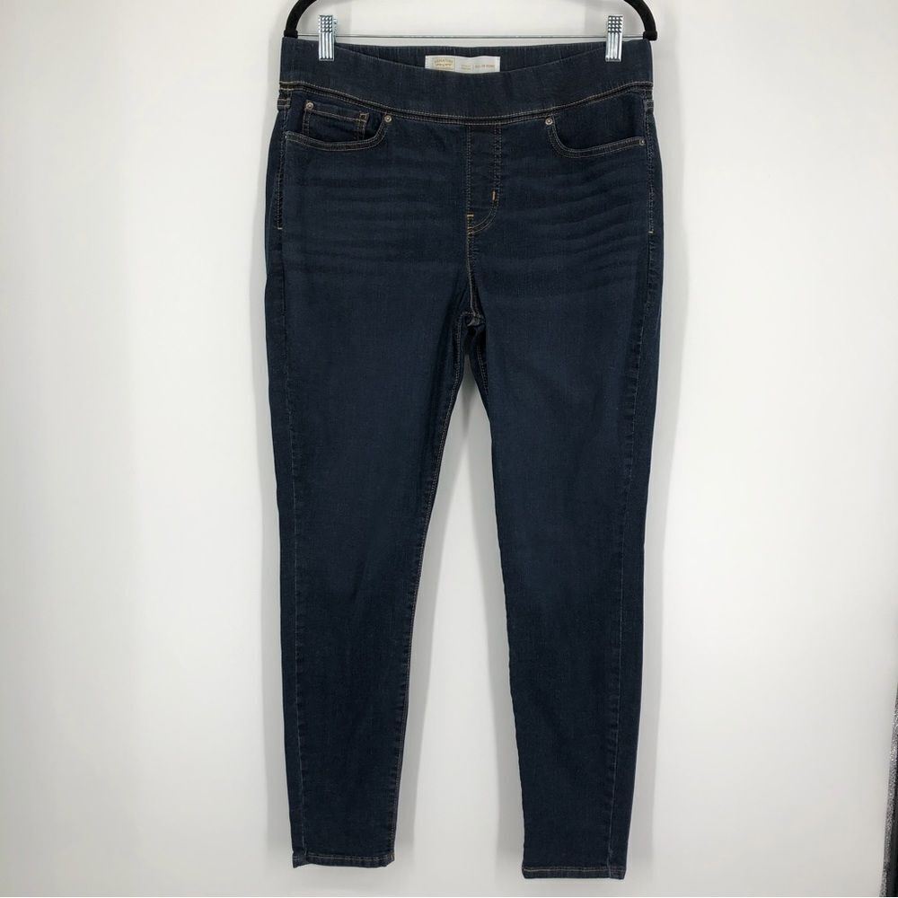 Levi’s Jeans‎ Womens 14 Dark Wash Signature Gold Totally Shaping Pull on Skinny